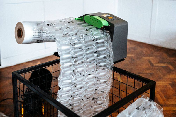 Tajfun 600 Air Fillers Machine.